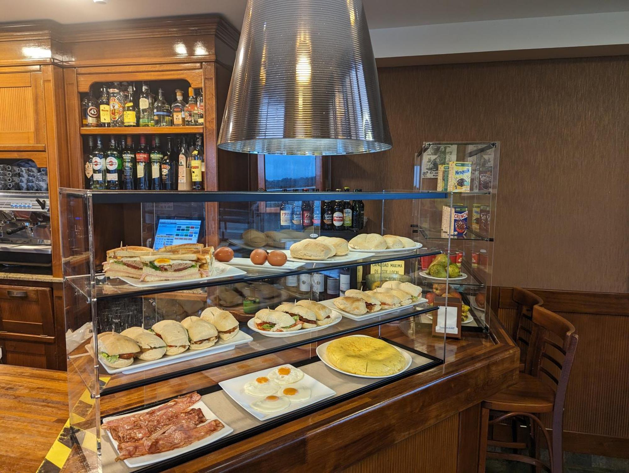 Hotel La Colina Gijón Zewnętrze zdjęcie