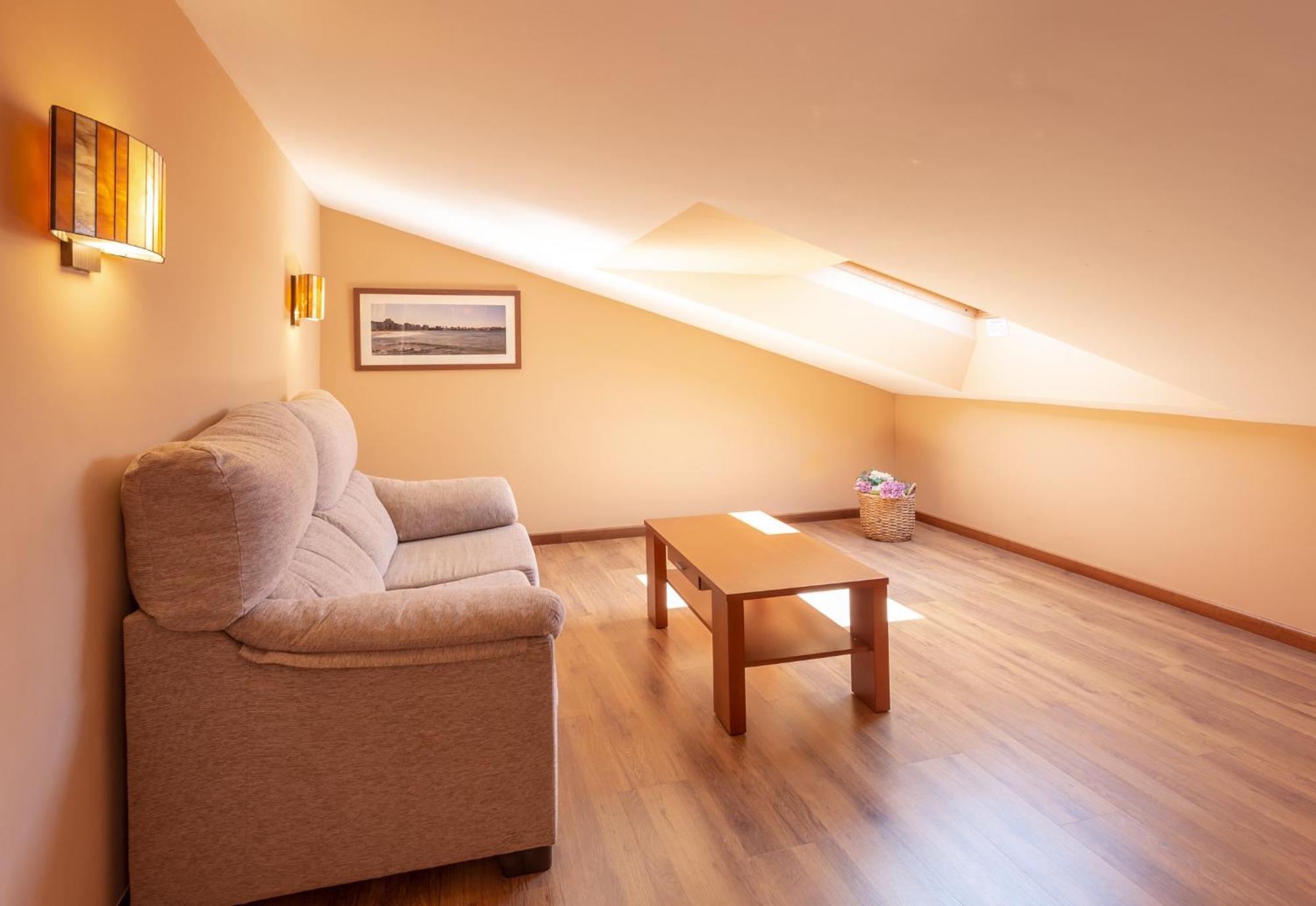 Hotel La Colina Gijón Zewnętrze zdjęcie